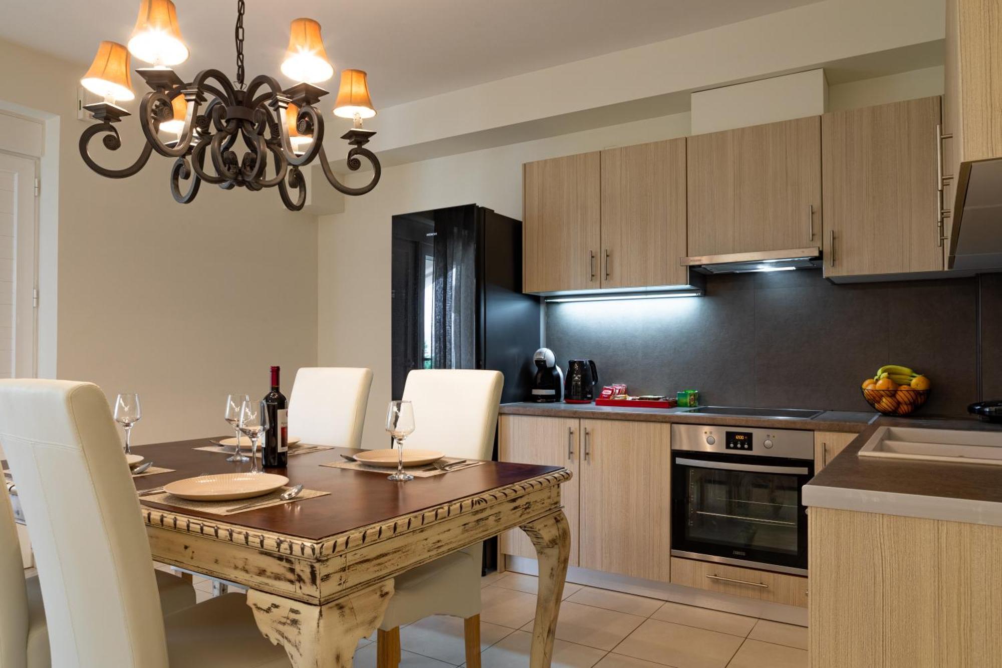 Aeolus Luxury Apartment - II นาฟปลิโอ ภายนอก รูปภาพ