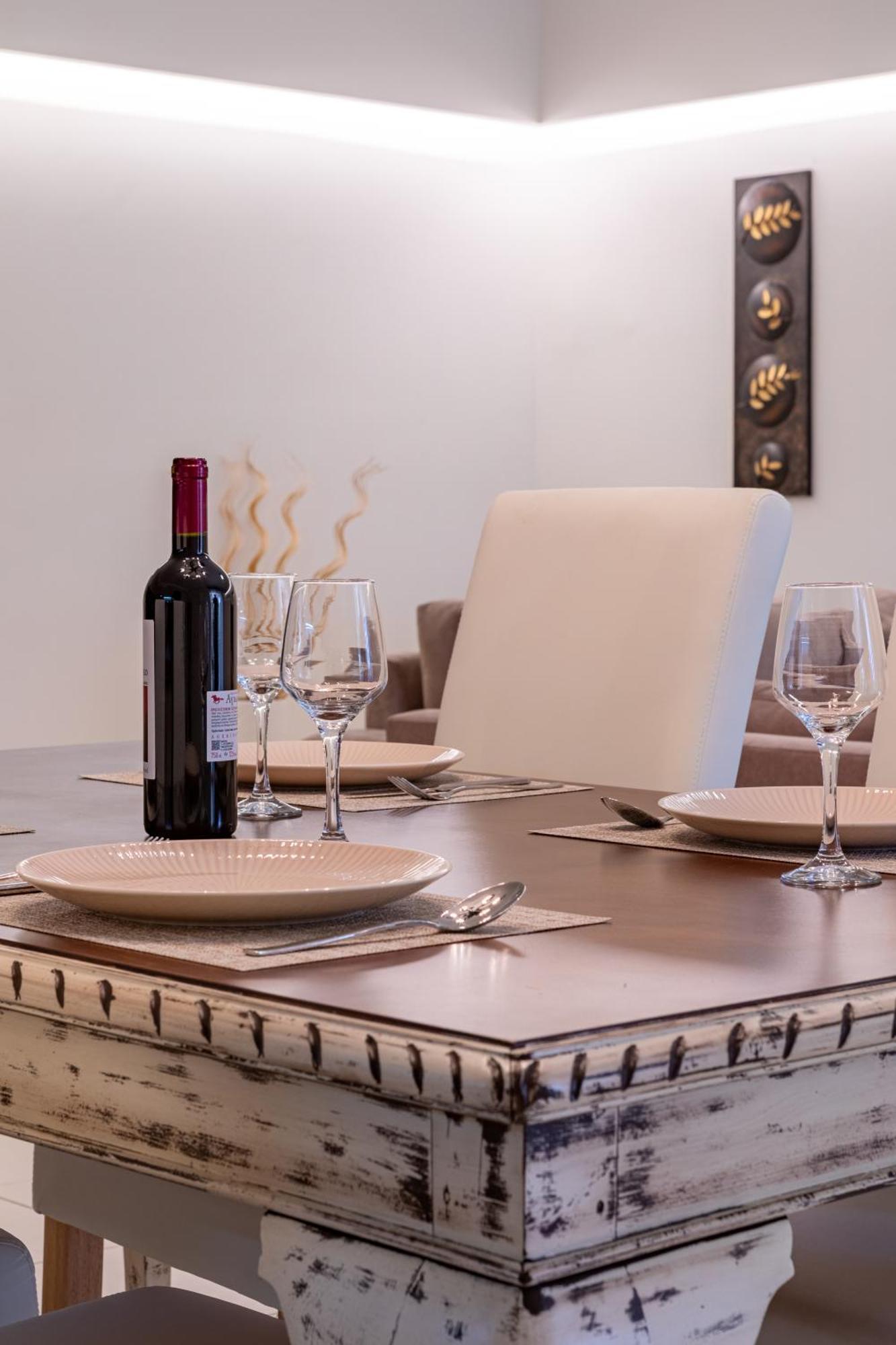 Aeolus Luxury Apartment - II นาฟปลิโอ ภายนอก รูปภาพ